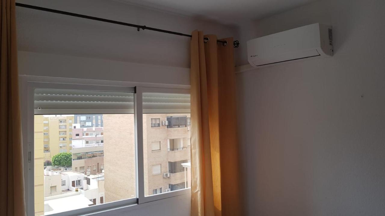Apartamento En Paseo Maritimo Almería Exterior foto